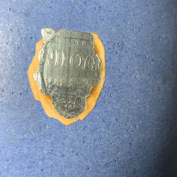 Vintage Niloak Pottery Vase Blue Ornate 7 inches tall as is - Picture 7 of 12